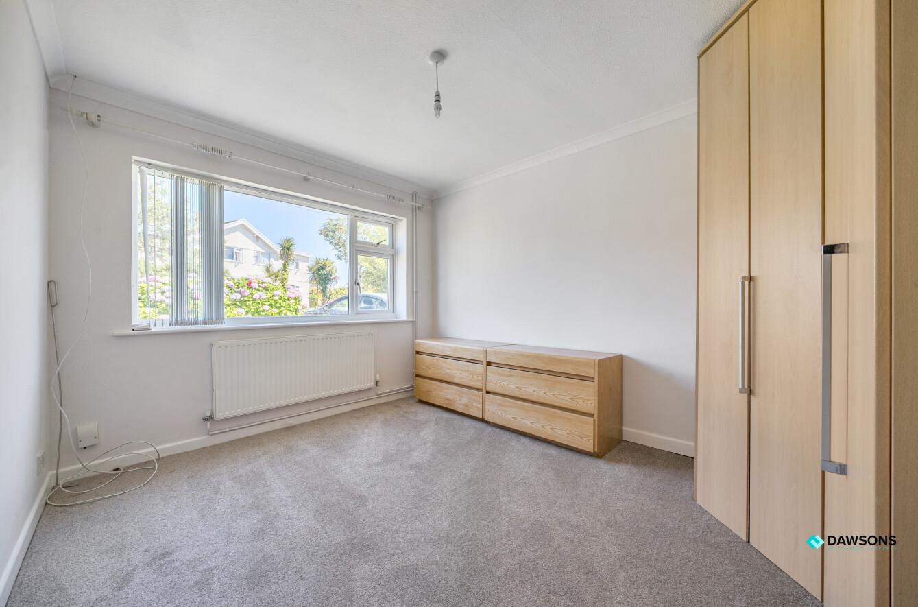 Westland Avenue, West Cross, Swansea, SA3 5NP